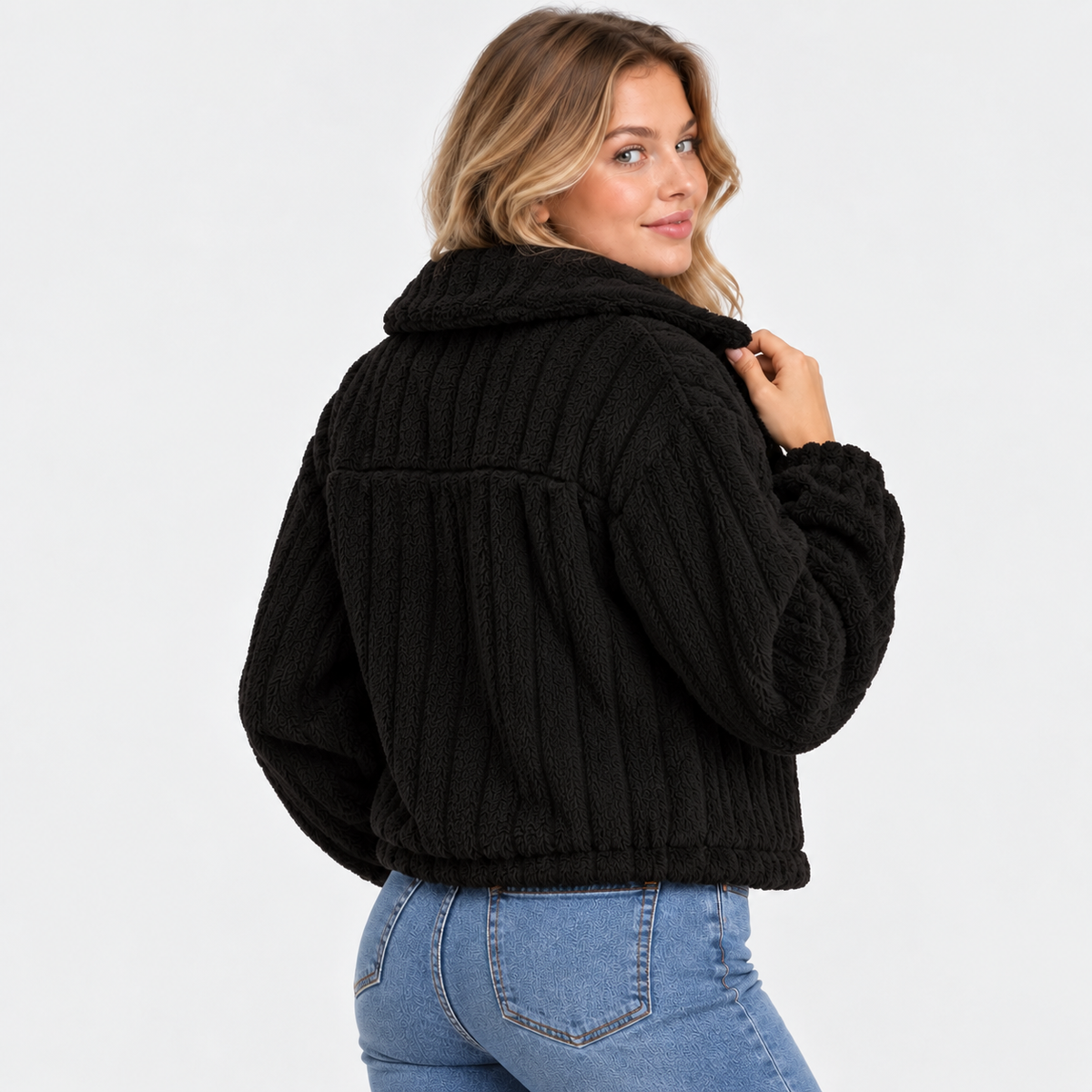 Old Ashworth | Women’s Cropped Teddy Jacket with Zip and Pockets