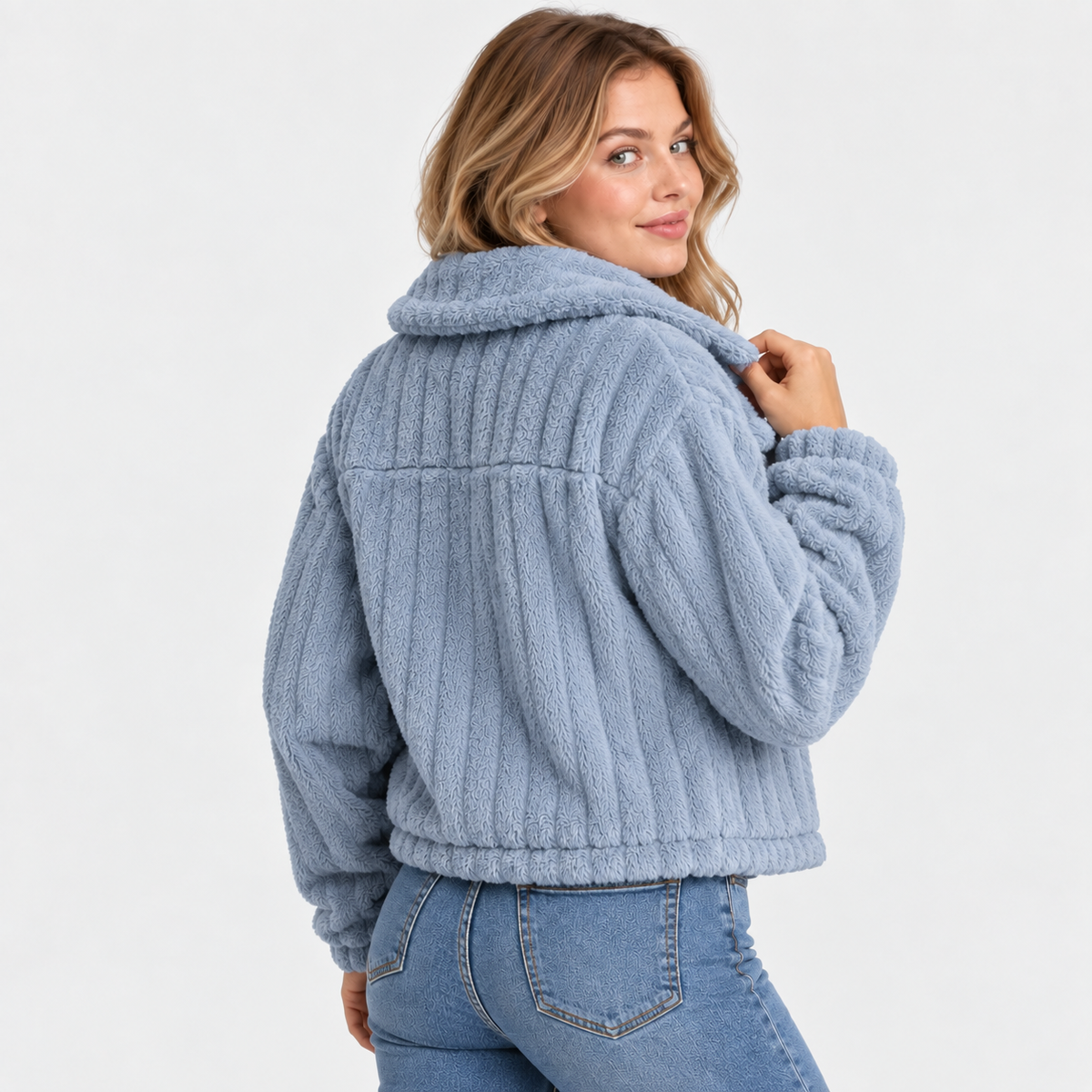 Old Ashworth | Women’s Cropped Teddy Jacket with Zip and Pockets